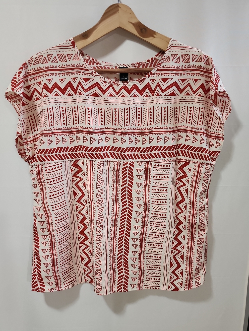 Emery Rose Ladies Short Sleeve Blouse